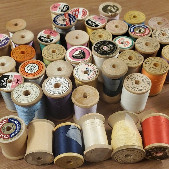 Vintage Wooden Thread Spools Collection - Picture 3 of 3